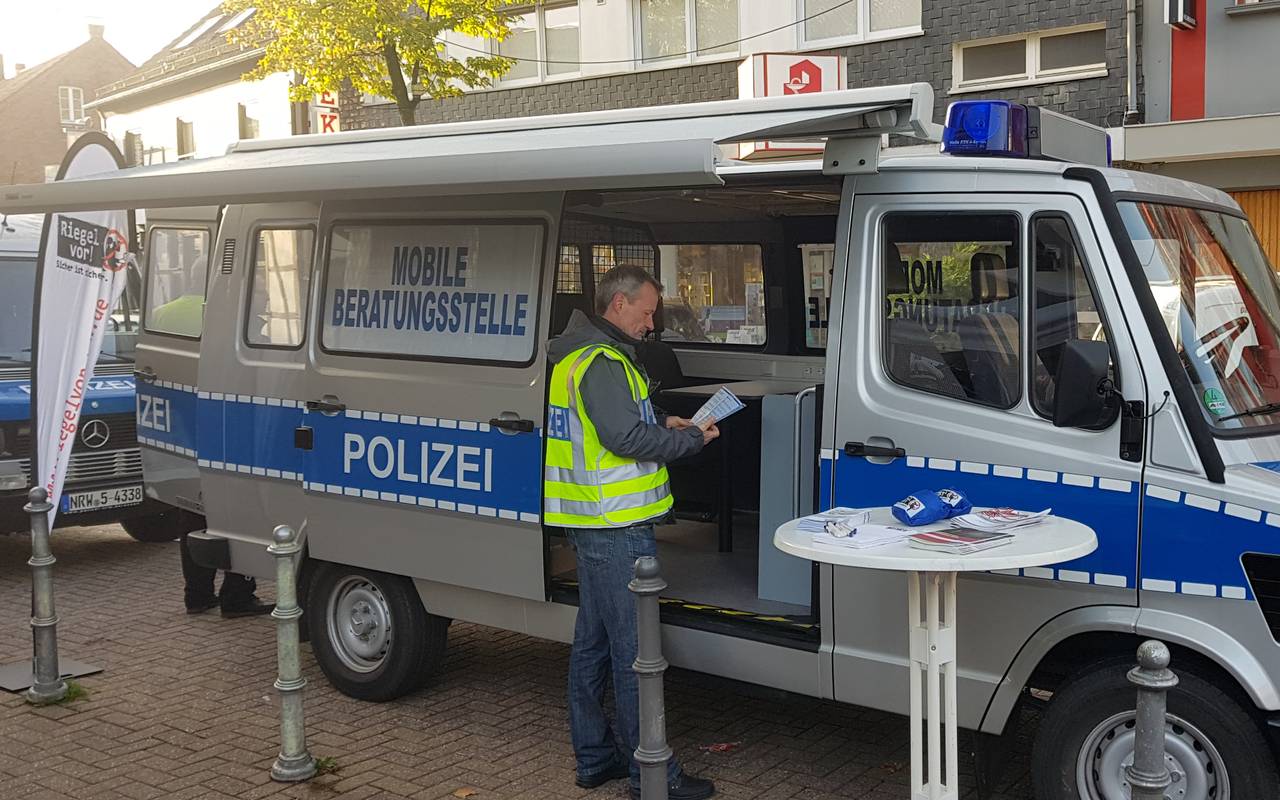 Ab sofort ist die mobile Beratungsstelle der Polizei in Mülheim unterwegs