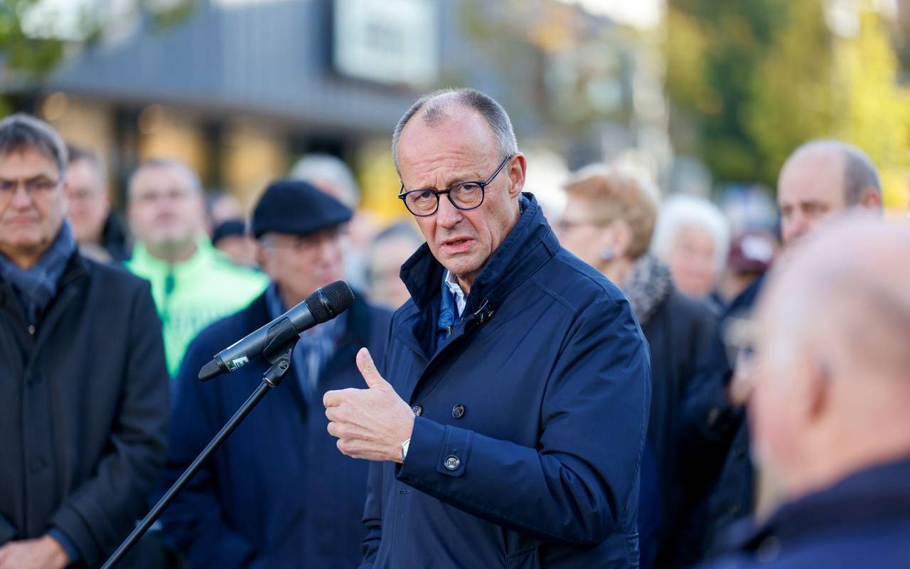 Bundeskanzler Merz zu Bürgergesprächen im Sauerland