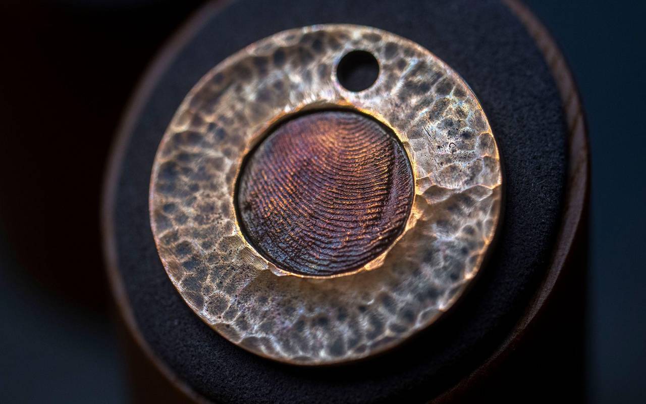 Über den Tod hinaus – Wenn Asche zum Gedenkdiamanten wird