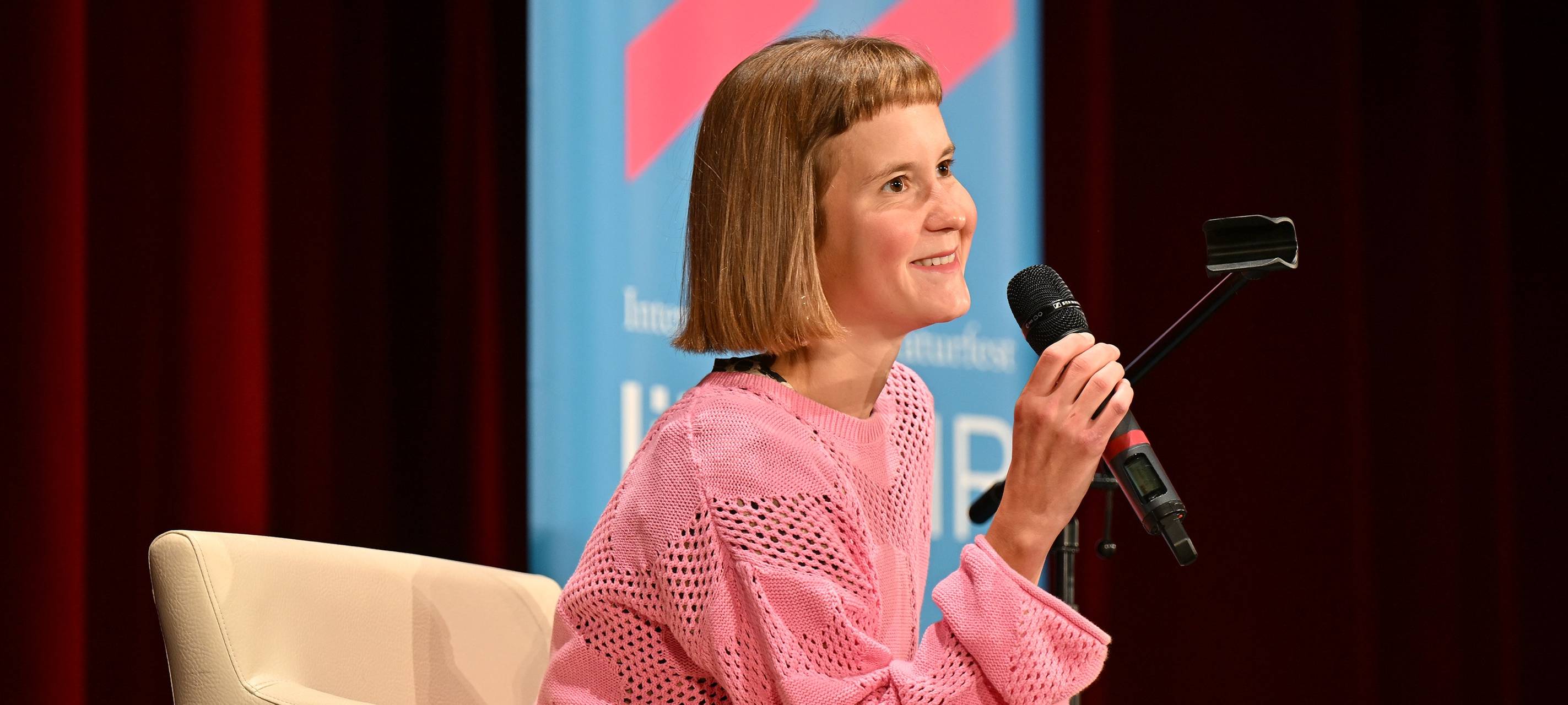 Caroline Wahl meistgeliehene Autorin in Mülheim