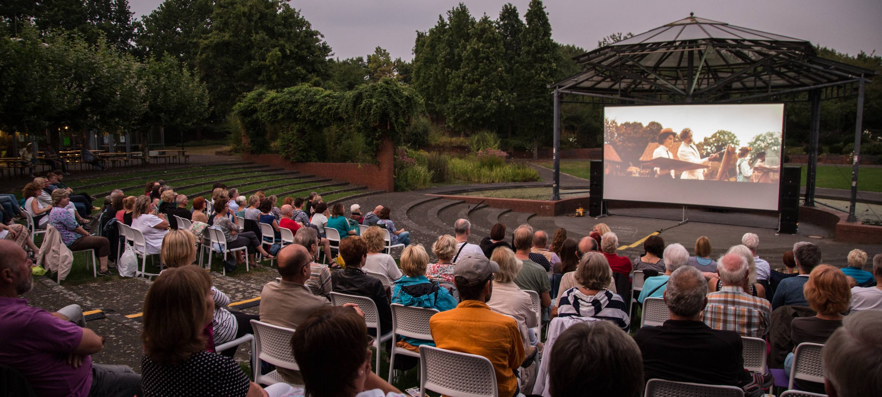 Kino auf der Drehscheibe am Ringlokschuppen
