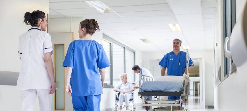 Weniger Pflegebeschäftigte in NRW: In Mülheim leichter Anstieg