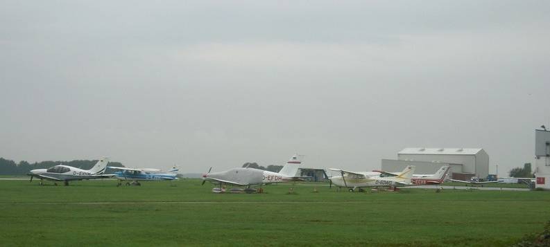 Pläne für die Zukunft des Flughafens besiegelt