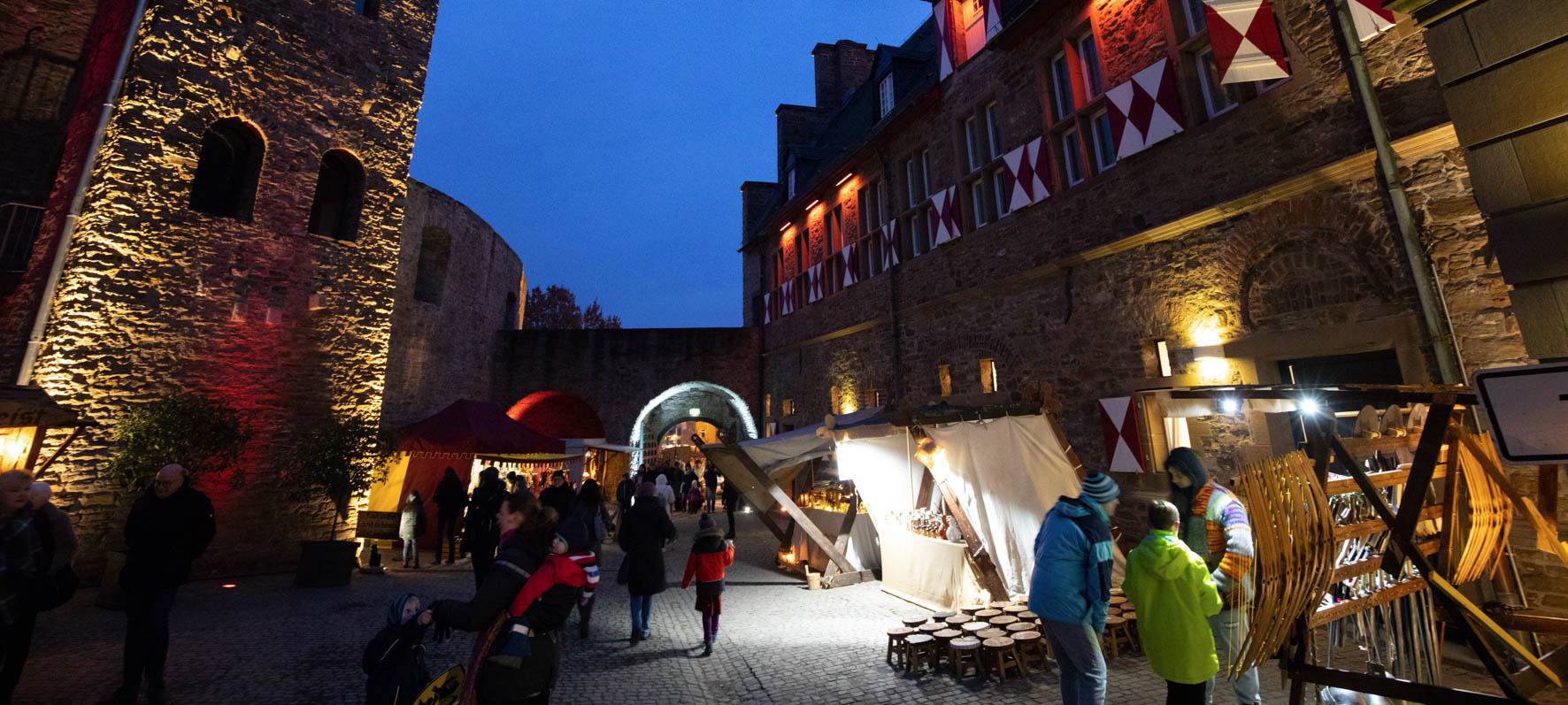 Zugänge zur MüGa wegen Broicher Schlossweihnacht geändert