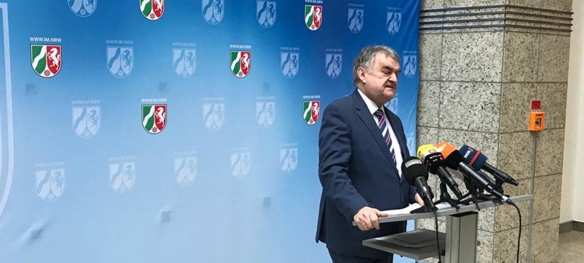 Polizisten aus rechter Chatgruppe müssen vor Gericht