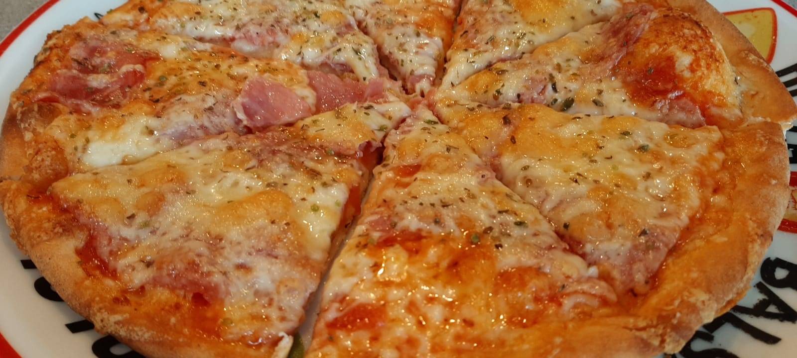 Der große Radio Mülheim Pizza-Test: Platz 3 - Nino (16 Punkte)