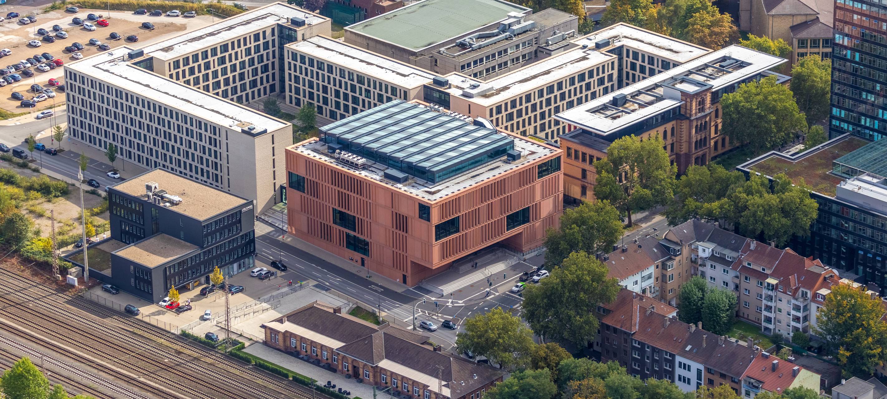 Gerichtsprozess: Gutachterin steckt in Italien fest