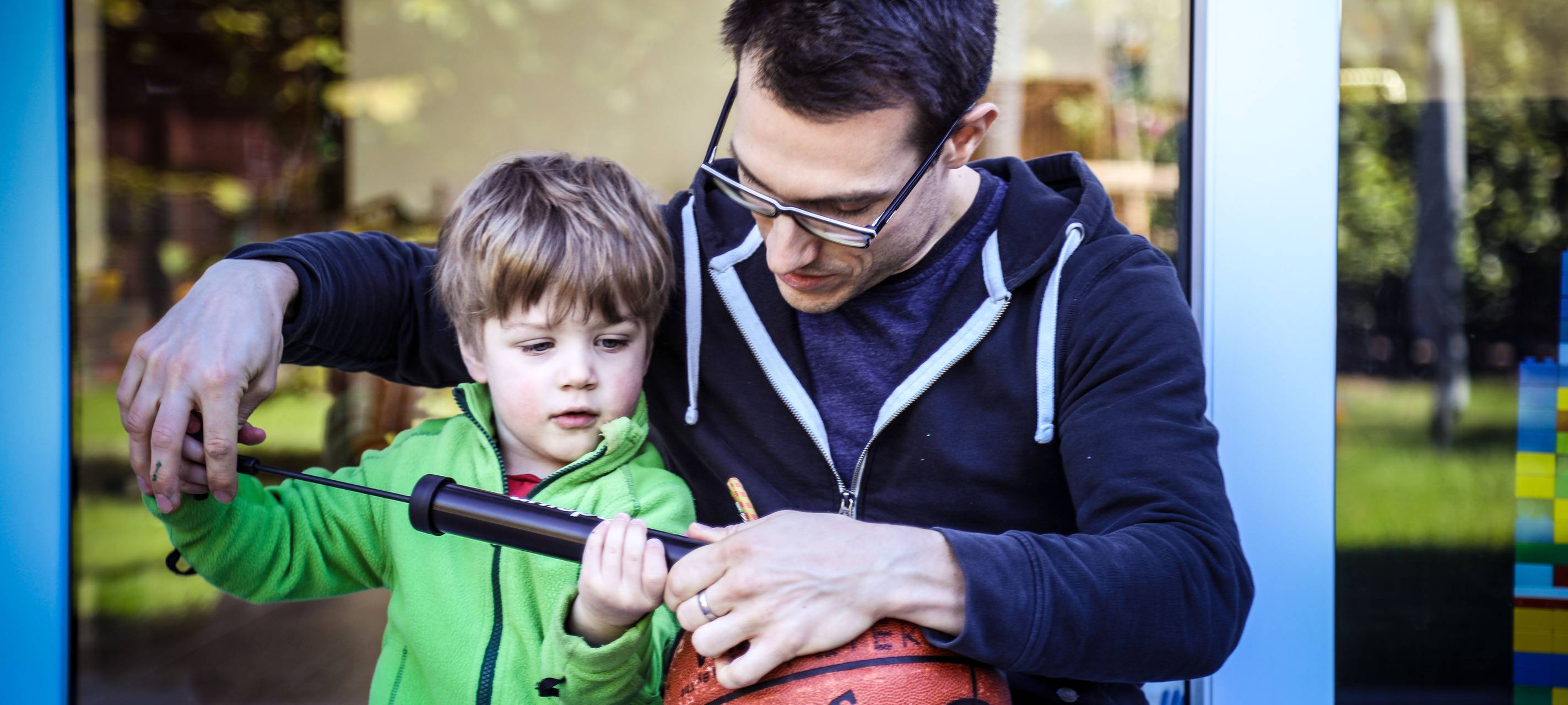 Wie beschäftige ich die Kinder 5 Wochen?