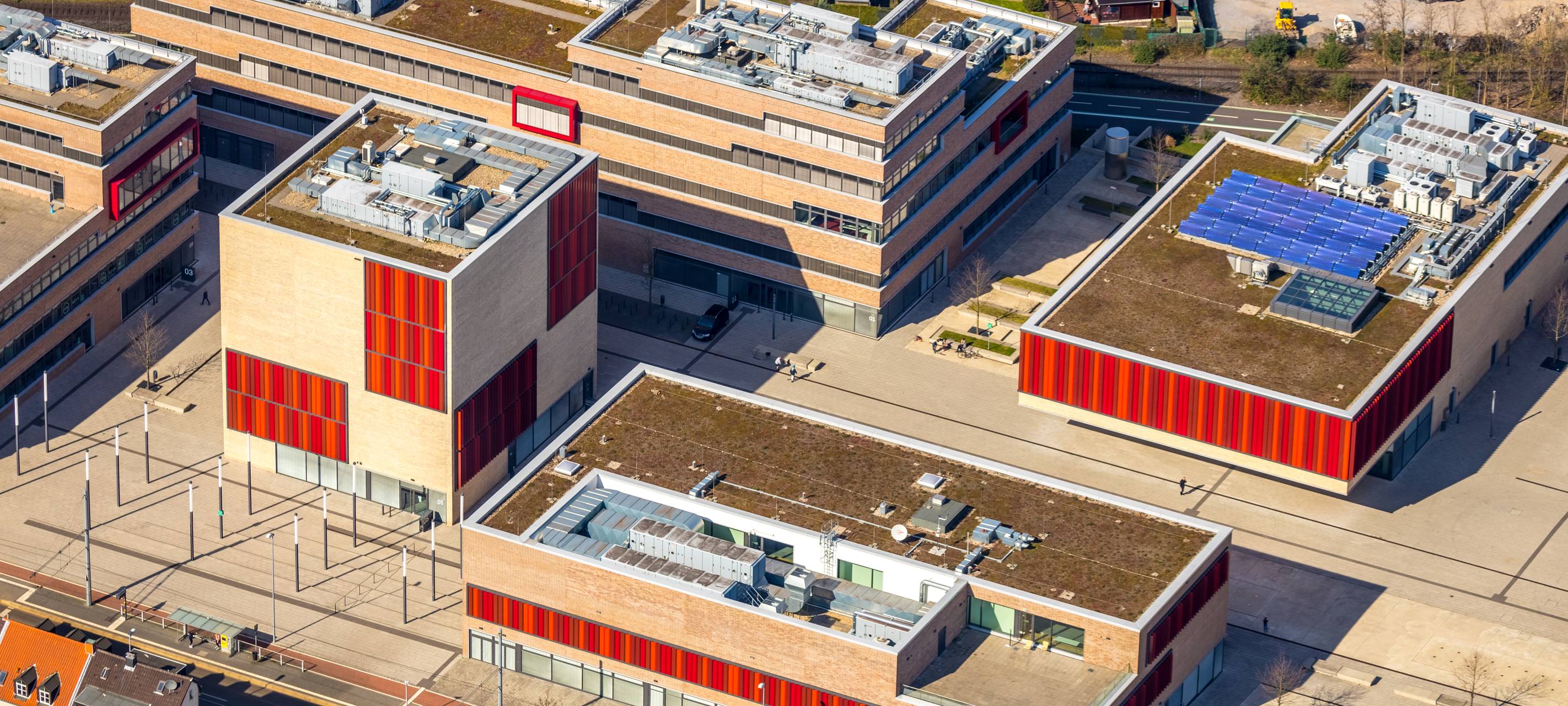 HRW bietet Schnupperstudium an