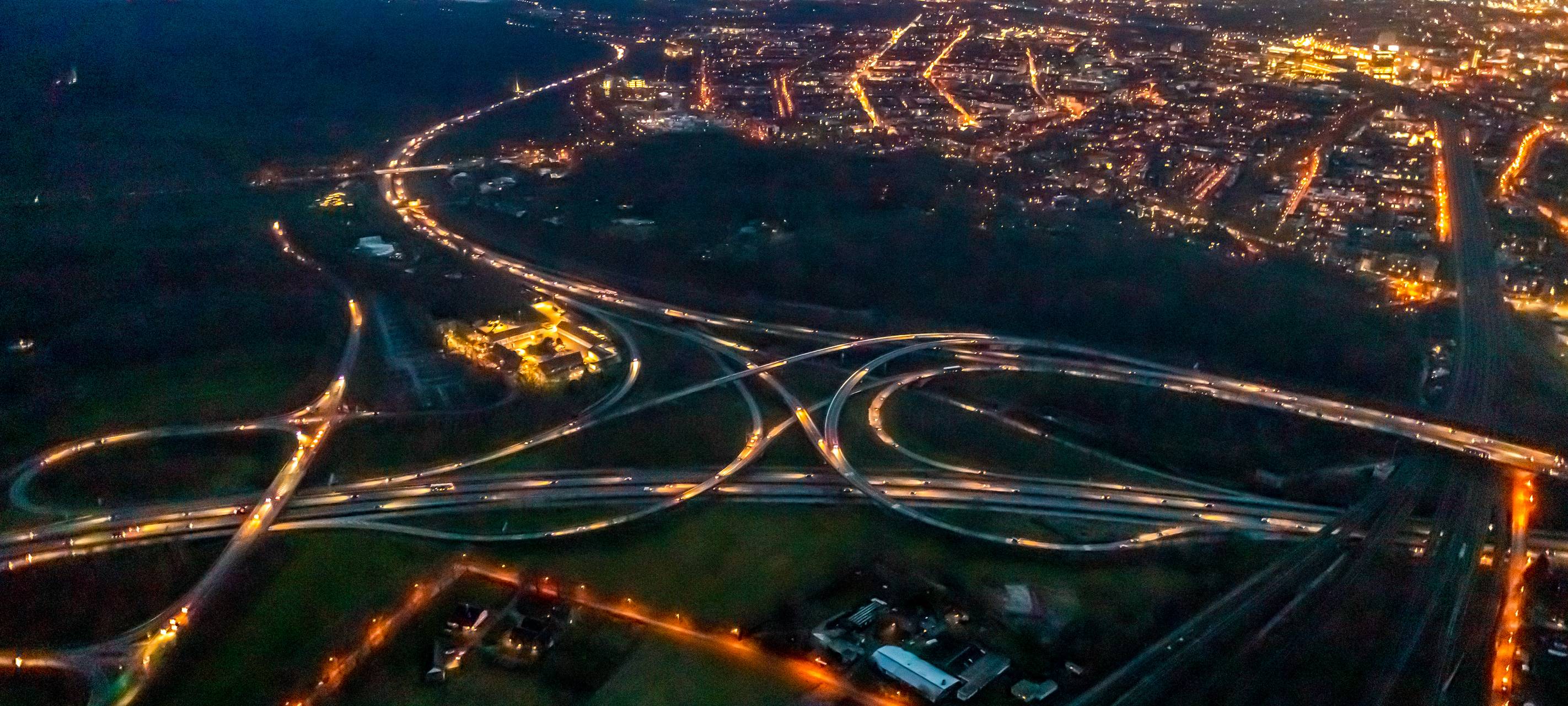 ADAC: Freitagnachmittag Autobahnen meiden