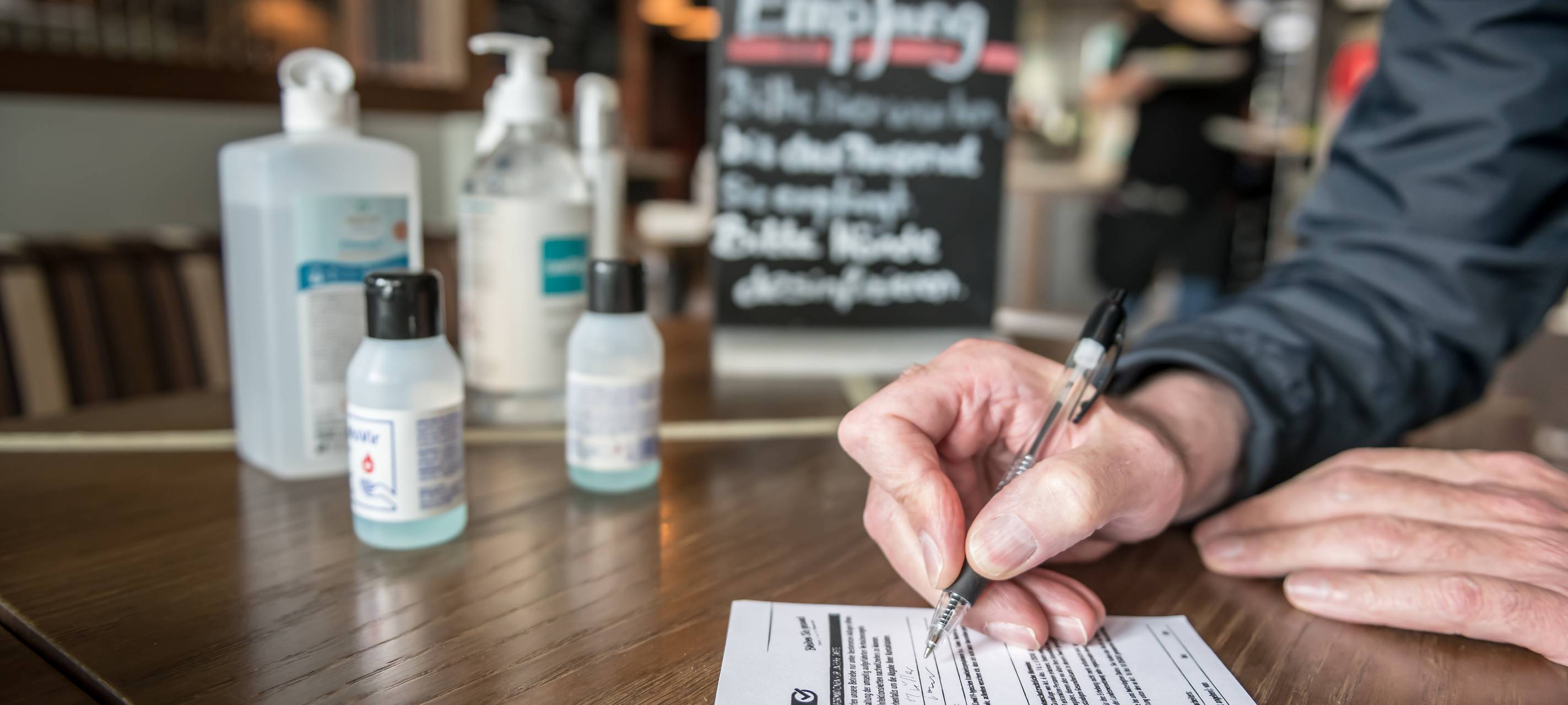 Mehr Corona-Verstöße in der Gastronomie