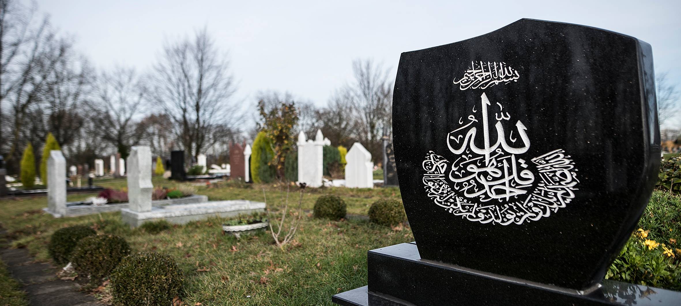 Polizei überwacht Clan-Beerdigung