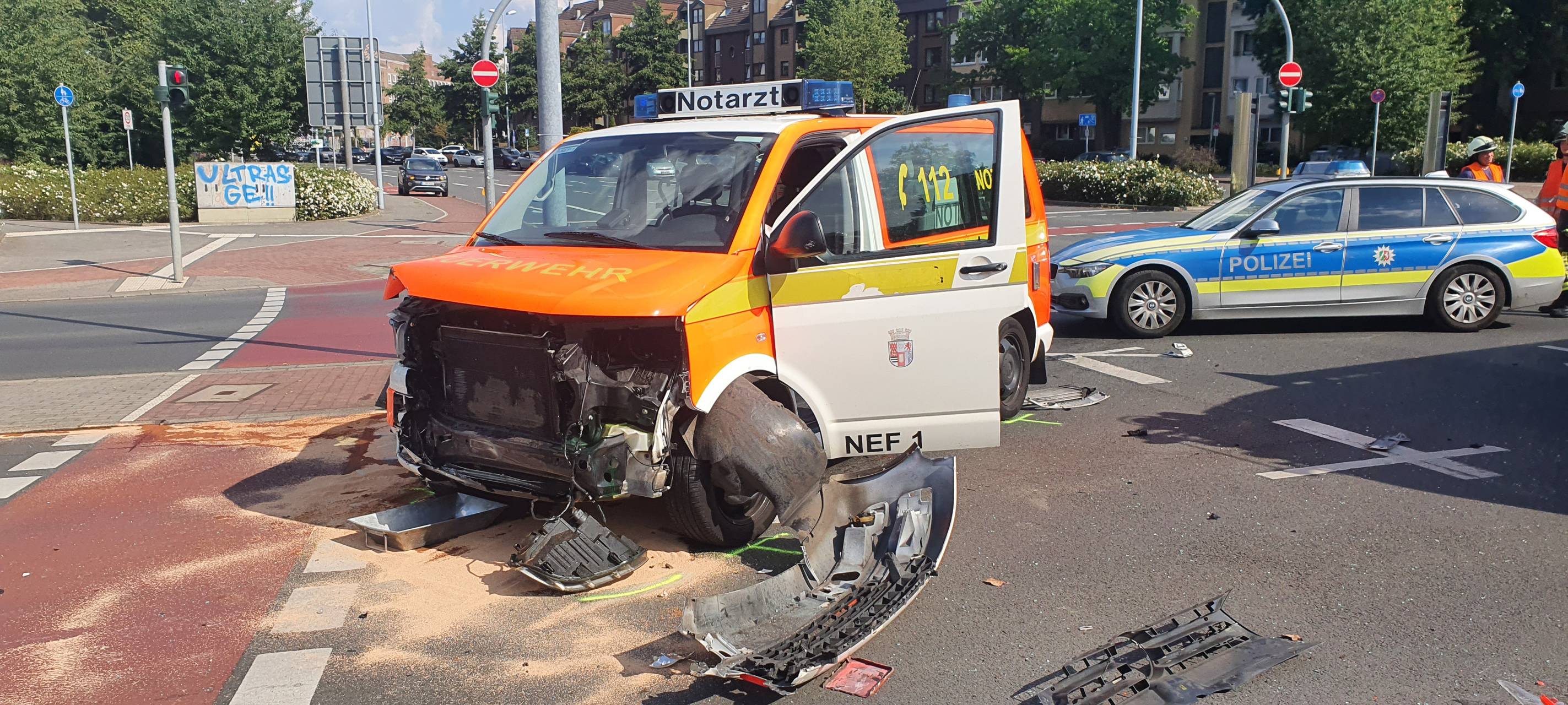 Unfall mit Notarztwagen