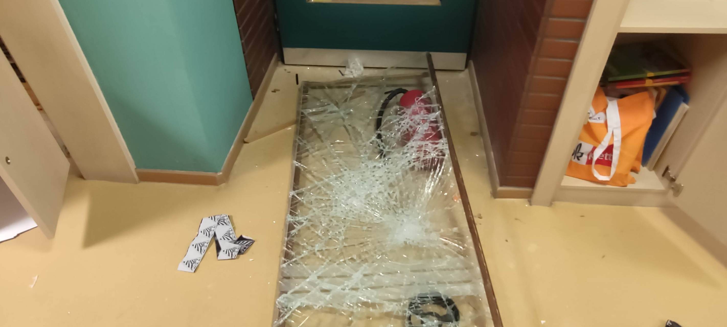 Schule nach Einbrüchen geschlossen