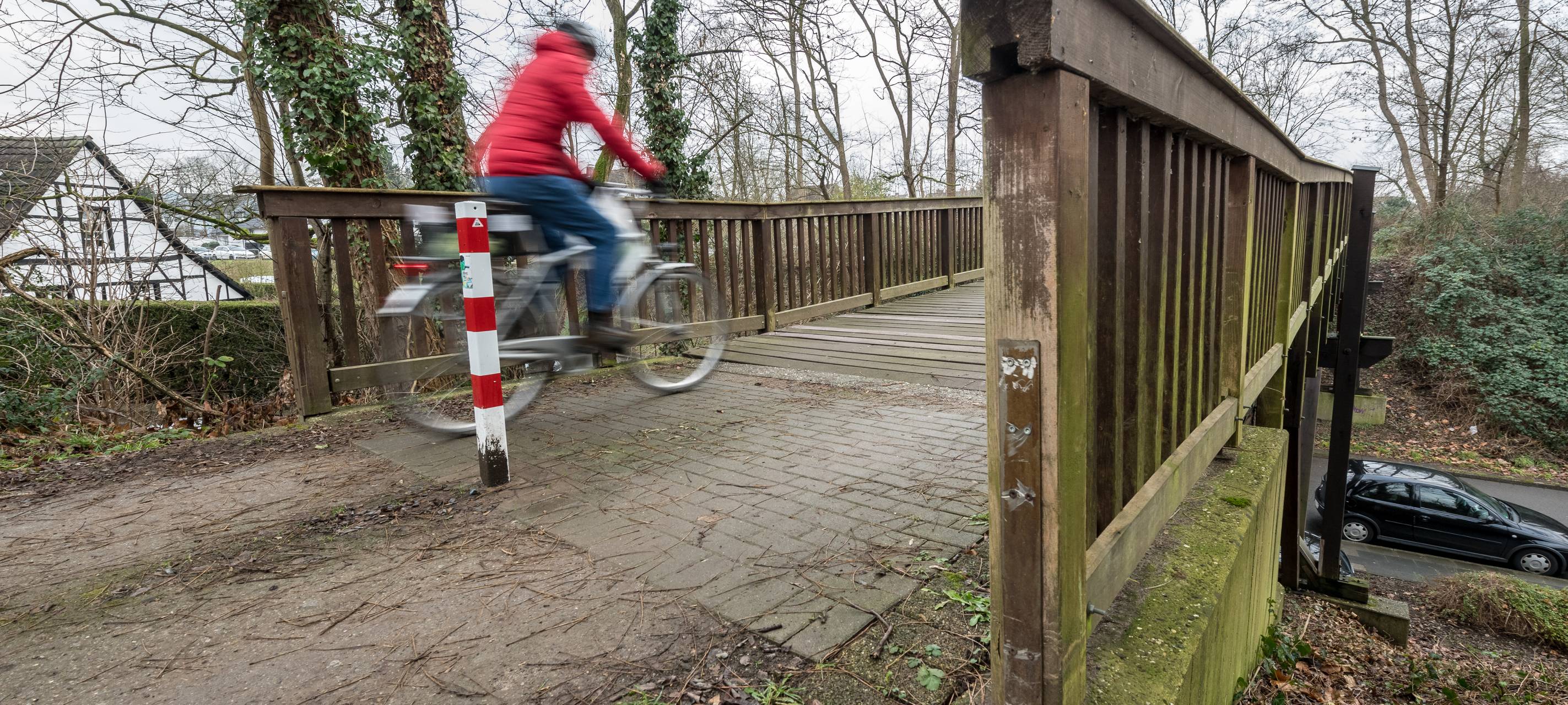 Kahlenbergstraße dicht wg Brückenarbeiten