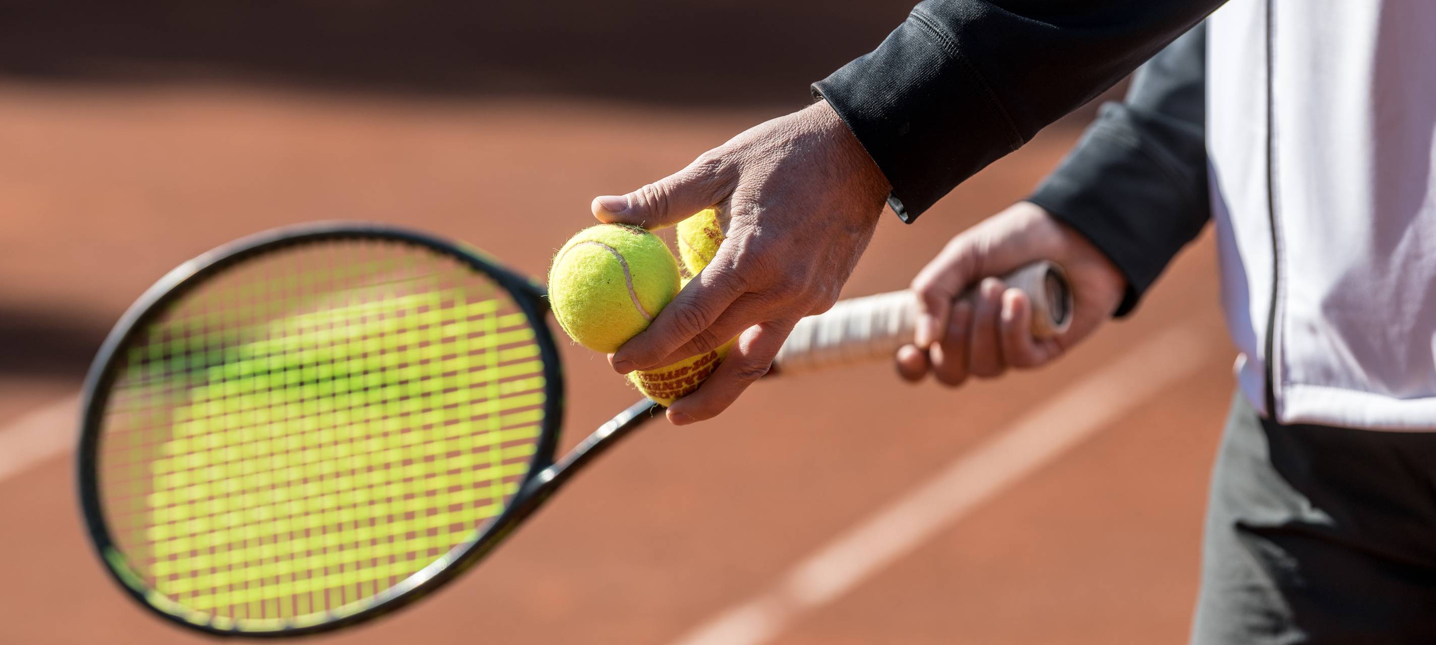 Geld für Erneuerung der Tennisplätze