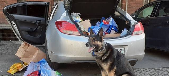 Zollfahnder stellen unversteuerten Shisha-Tabak sicher