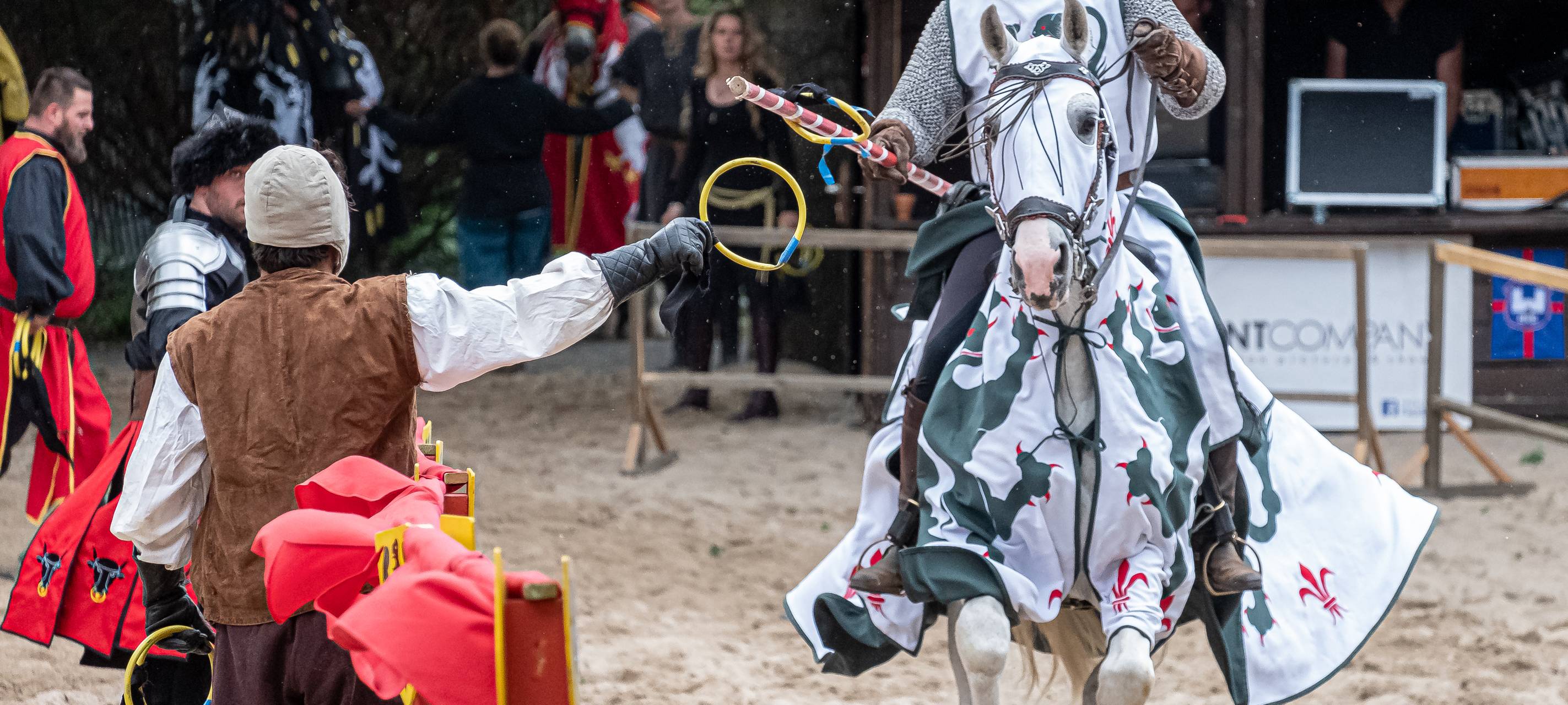 Show, Markt und Spektakel auf Schloß Broich