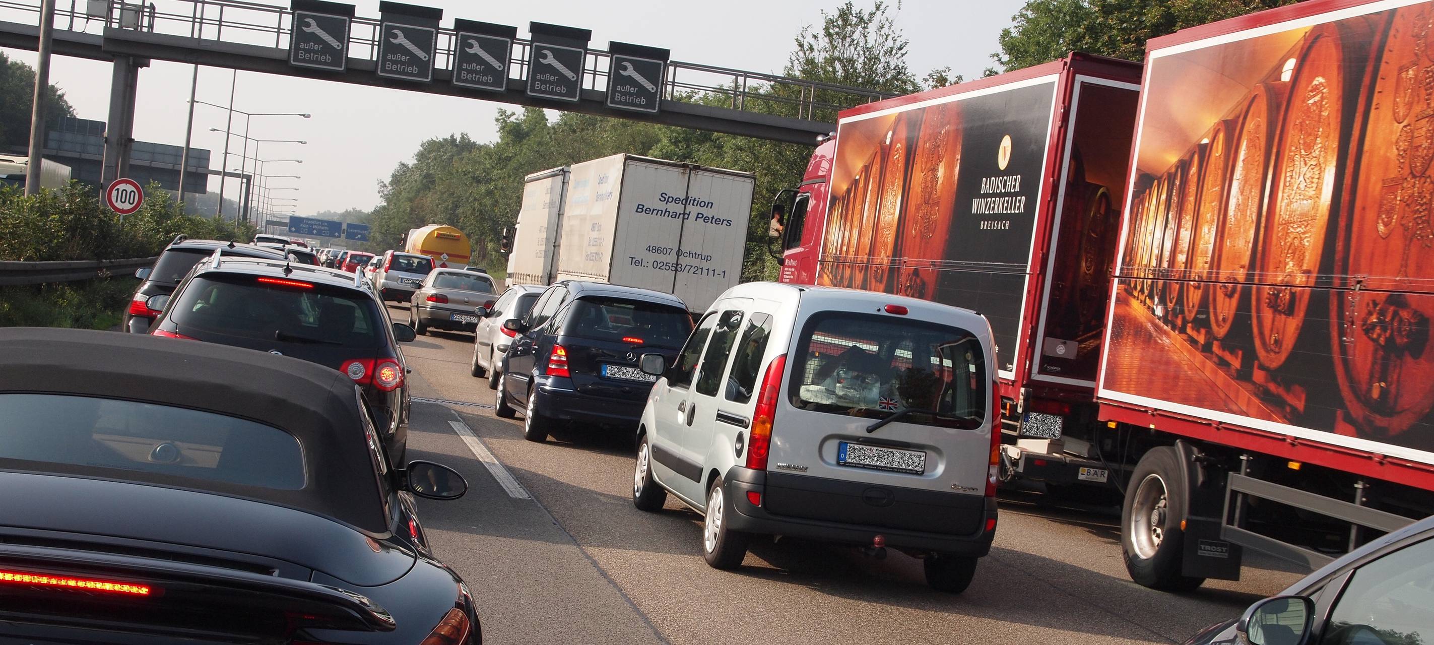 Ölspur im Kreuz Oberhausen