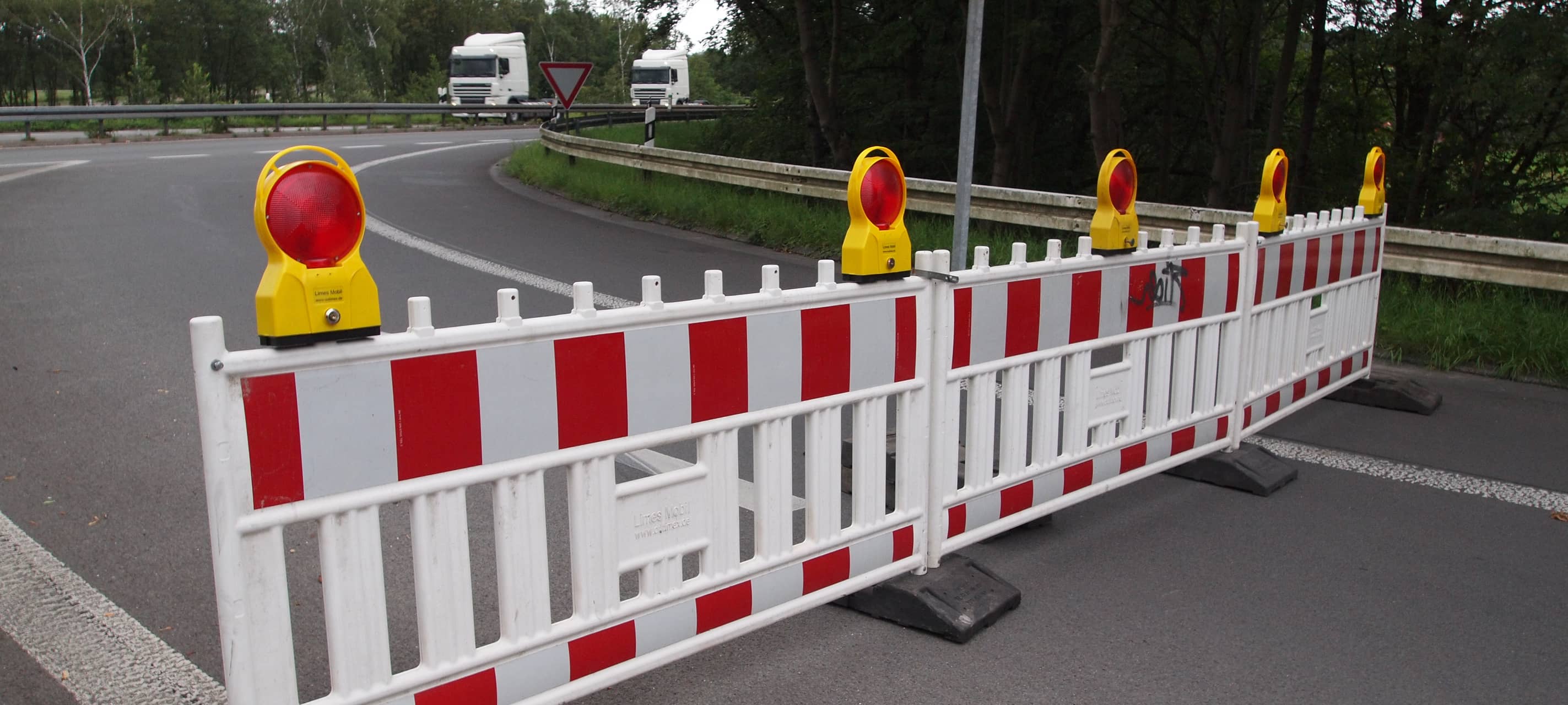 Herbstferien: Sperrungen auf A3, A40 und A516