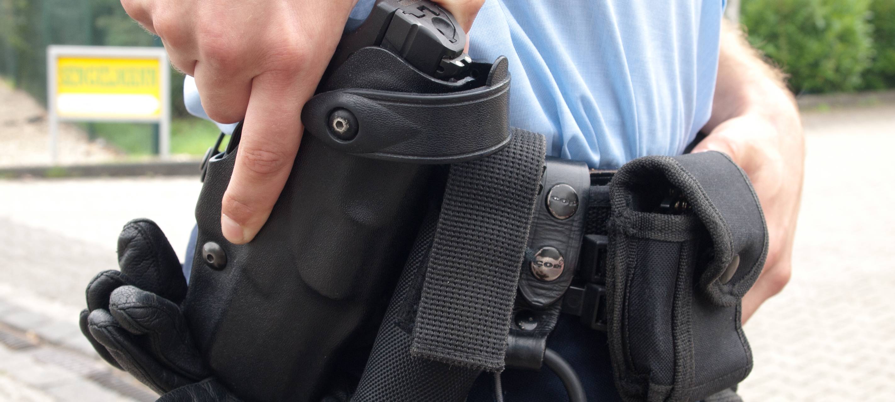 Randale: Tritt vor den Kopf eines Fussballfans