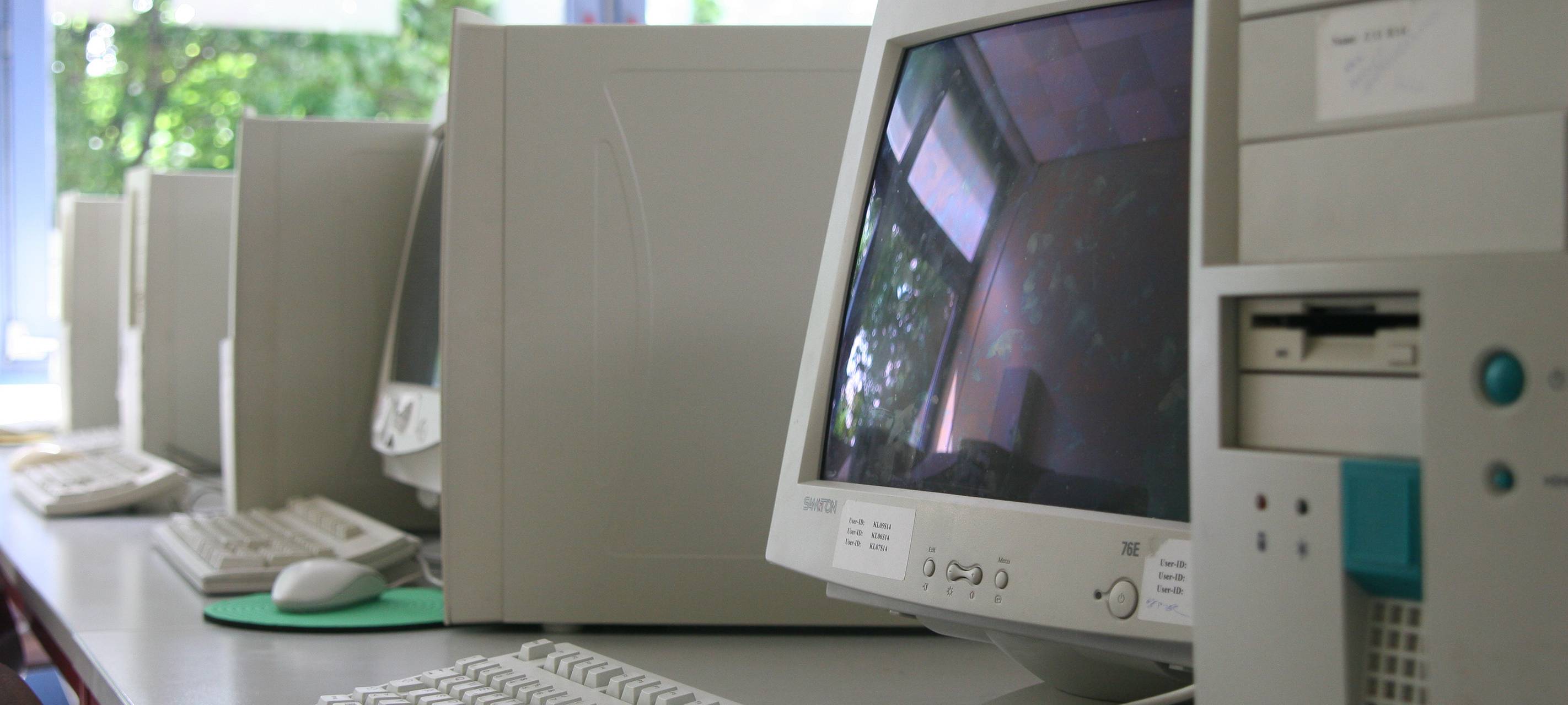 Computer-Spende für die Diakonie