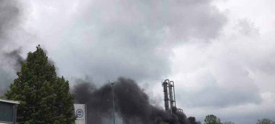 Brand im Rhein-Ruhr-Hafen