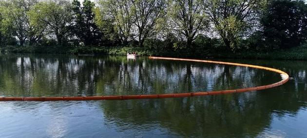 Ölteppich auf der Ruhr