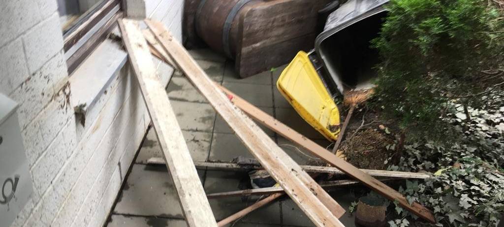 Rettungsring-Auktion soll Pärchen aus Mintard helfen