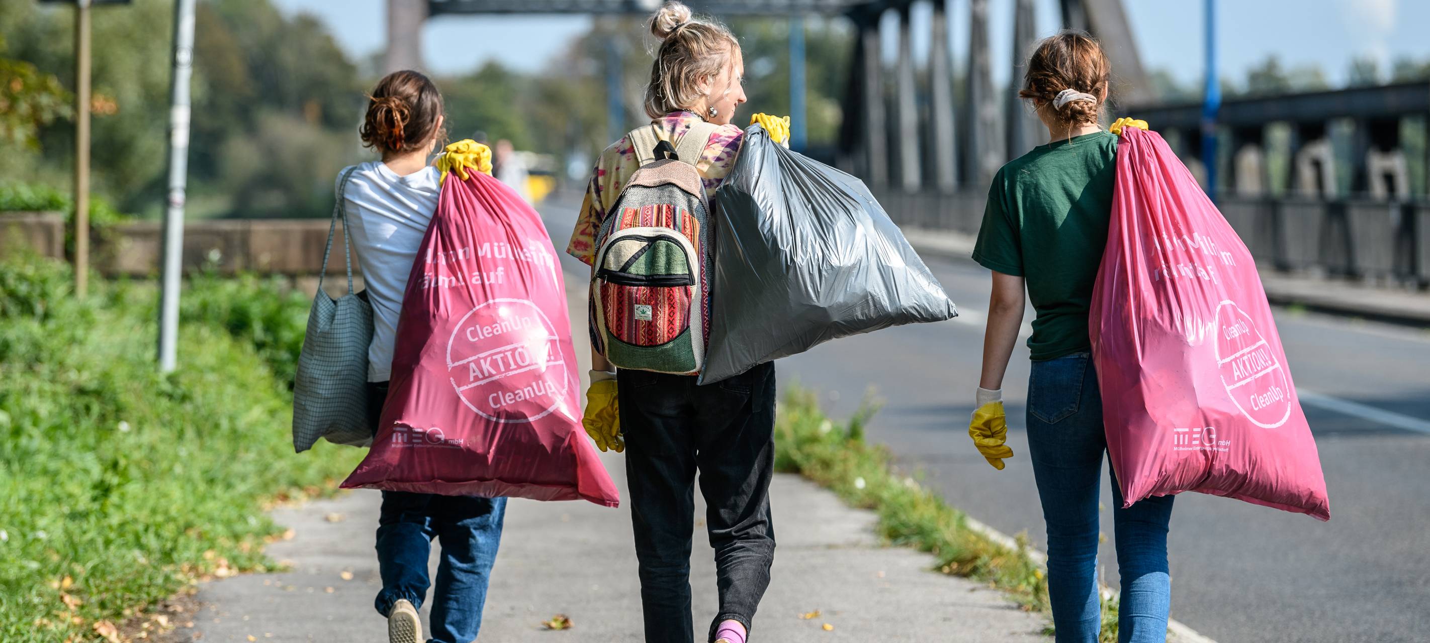 Hunderte räumen beim RuhrCleanUp auf