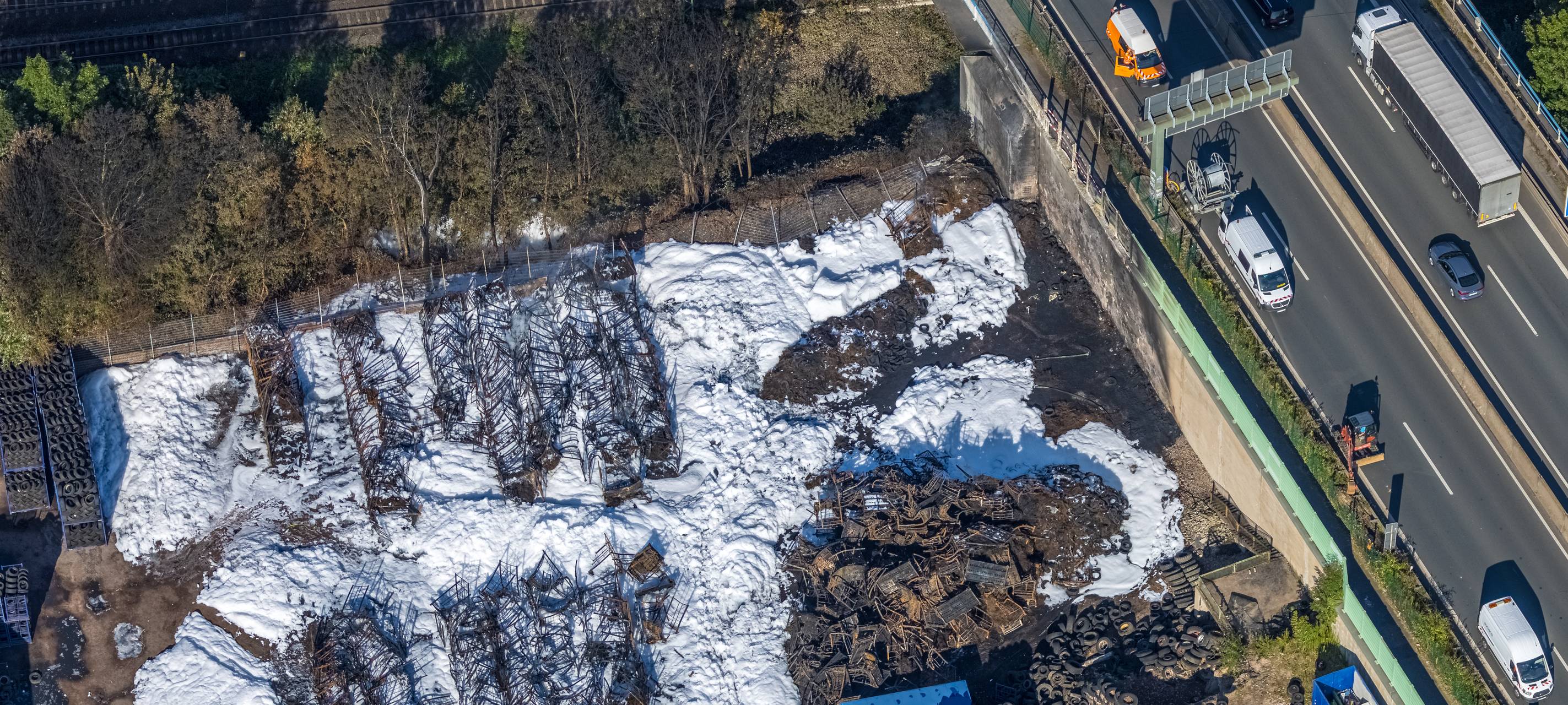 Stützwand muss tw. neu gemacht werden