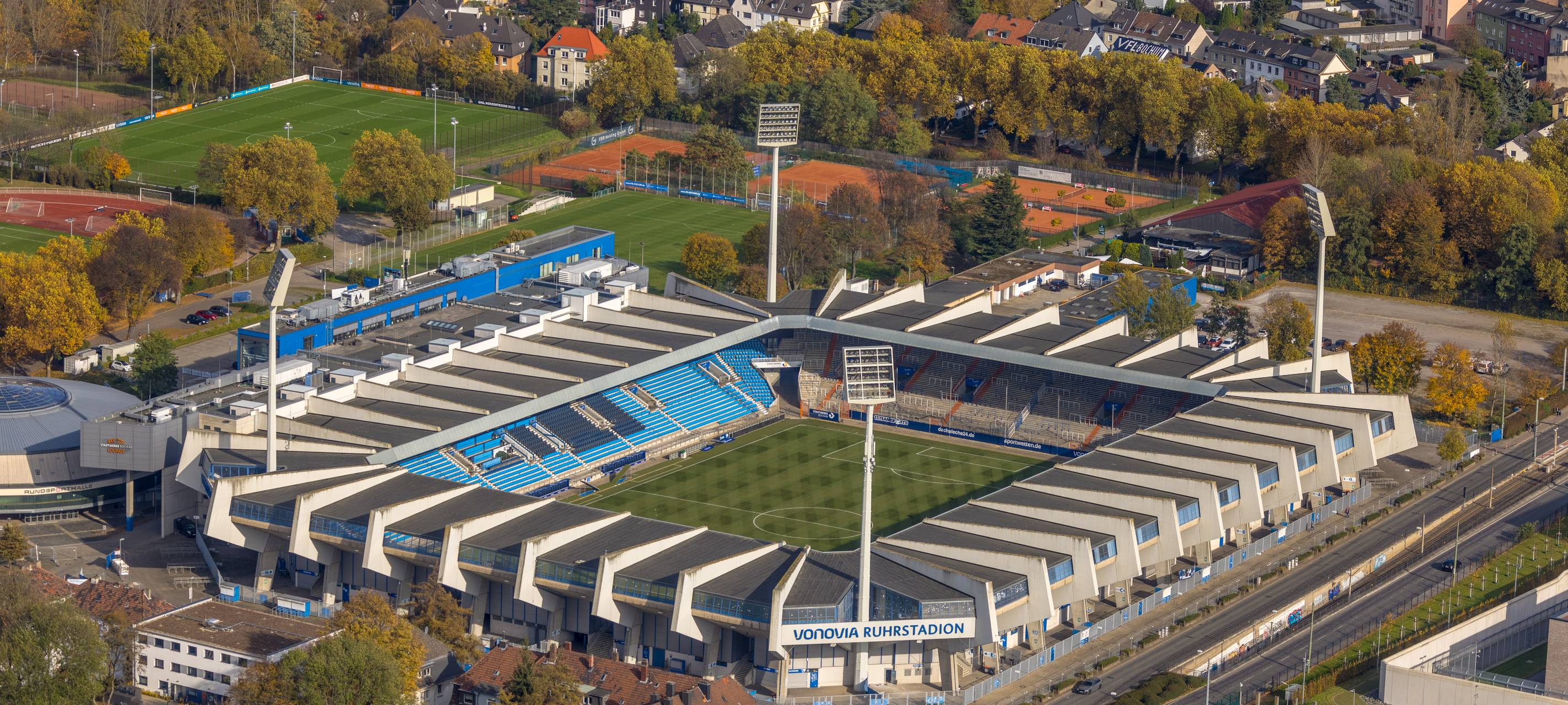 8.500 Zuschauer im Ruhrstadion