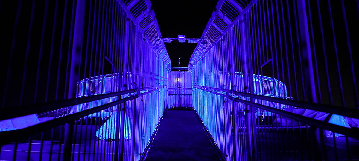 Neue Beleuchtung am Gasometer wird eingeschaltet