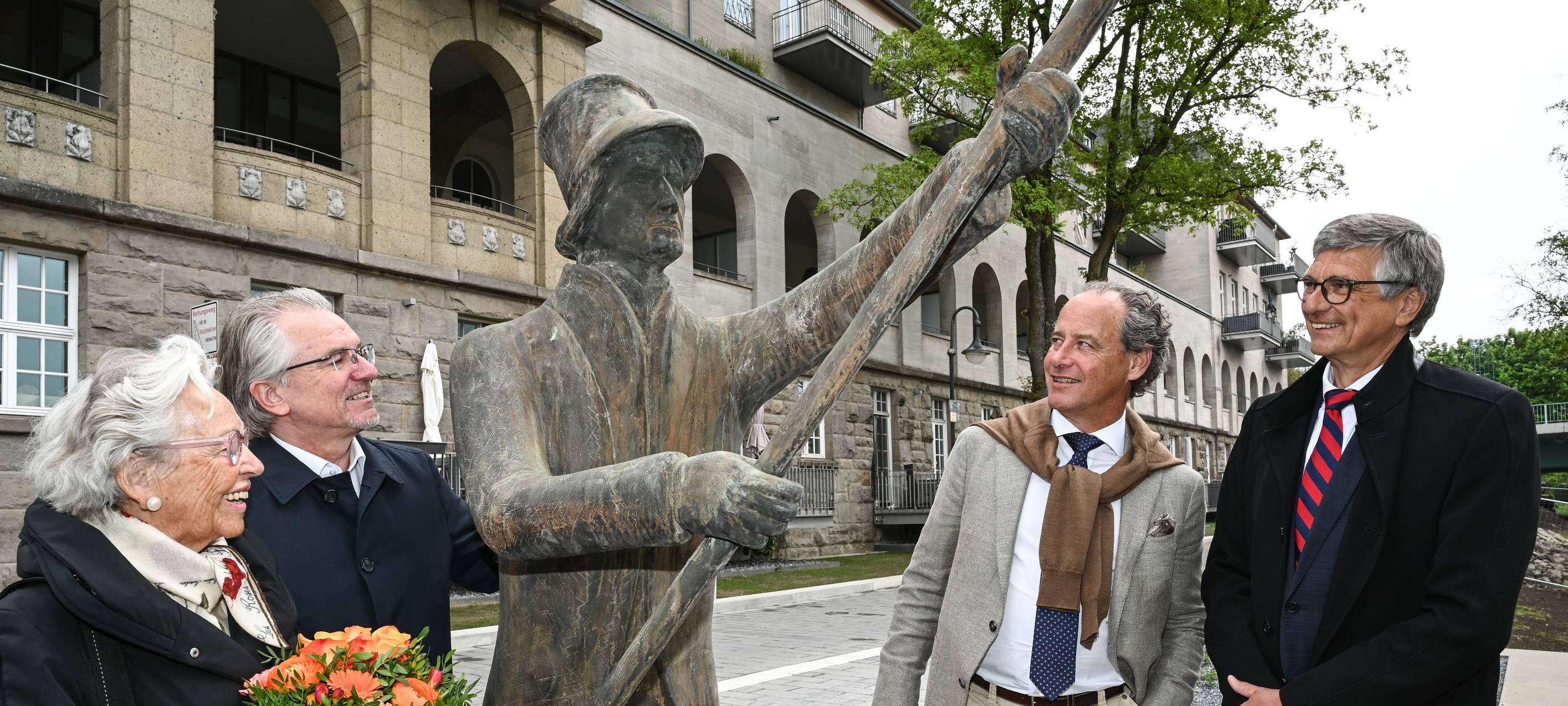 Fährmann zieht an "alte Wirkungsstätte"