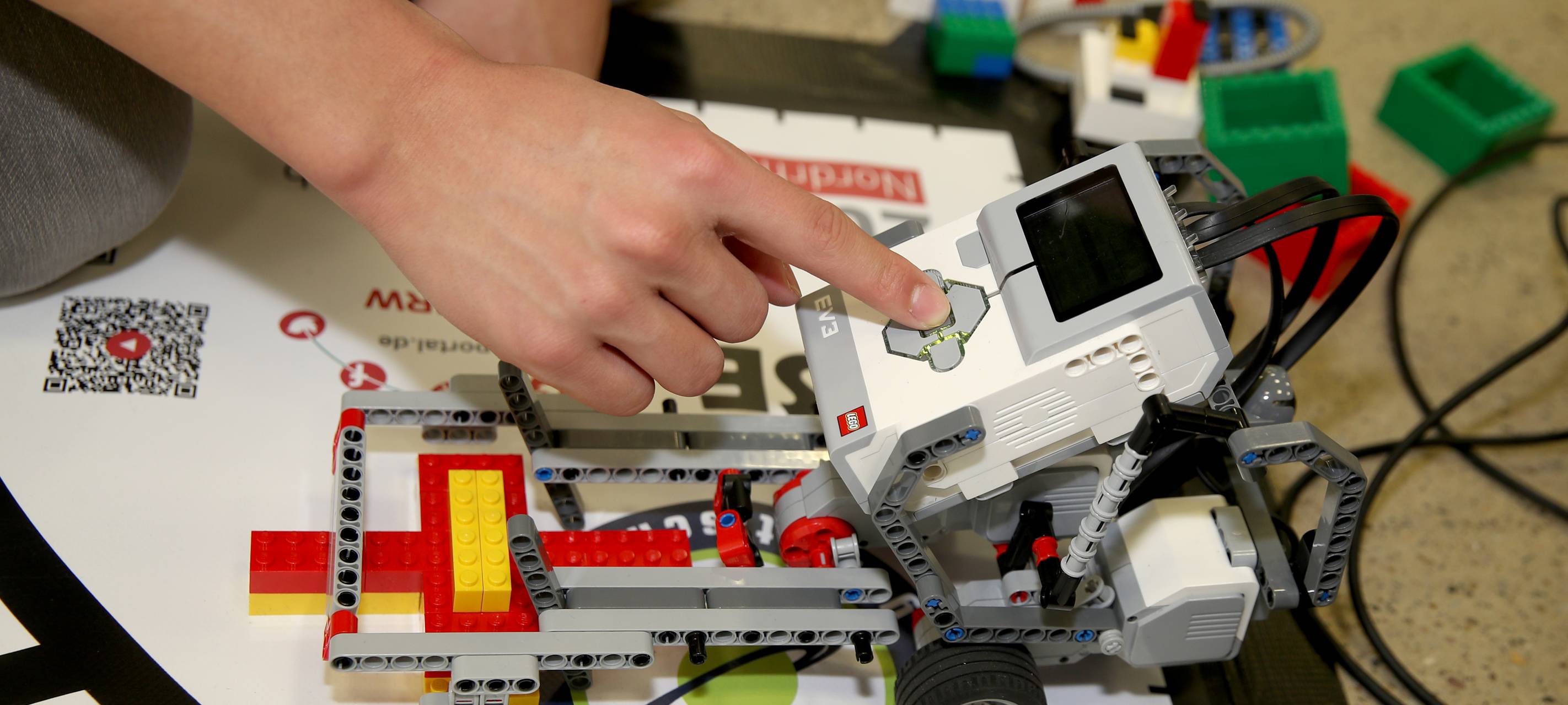 Großes Roboter-Finale in Mülheim