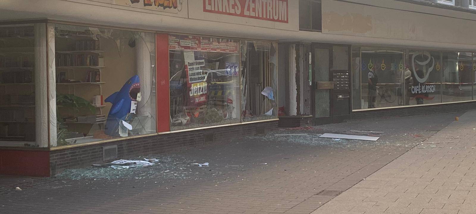 Parteibüro der Linken in die Luft gesprengt