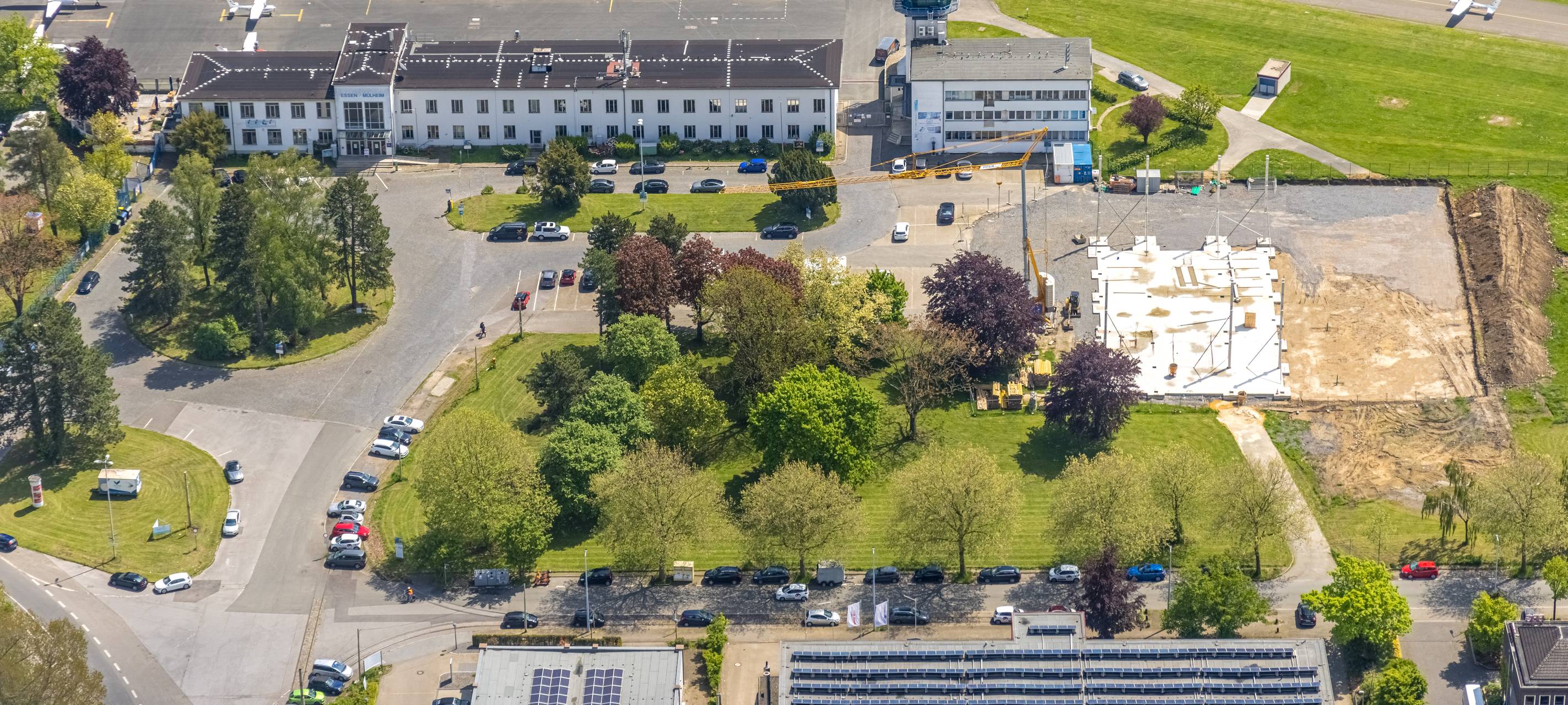Erlebnistouren führen im Juli auch zum Flughafen