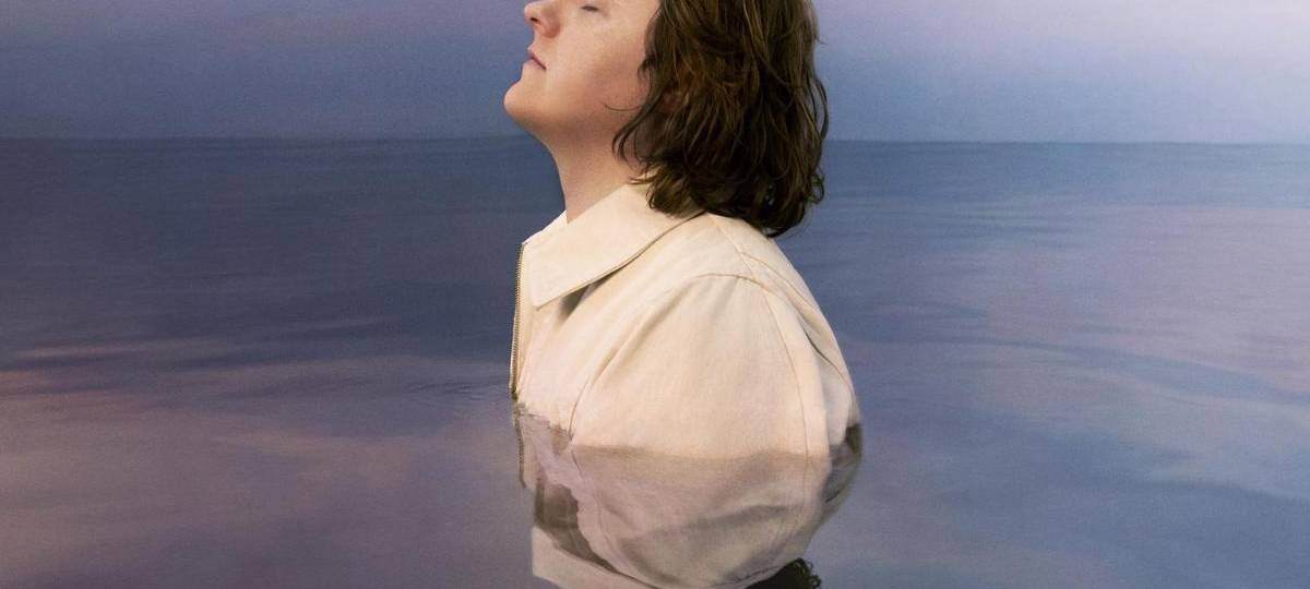 Lewis Capaldi - Forget Me