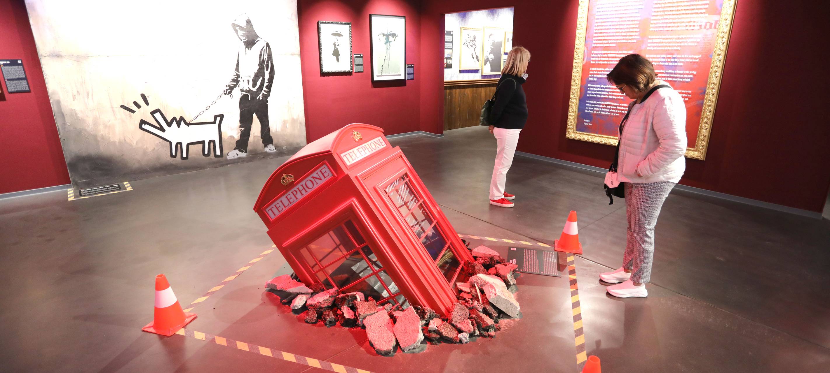 Banksy-Ausstellung hat zahlreiche Besucher angelockt