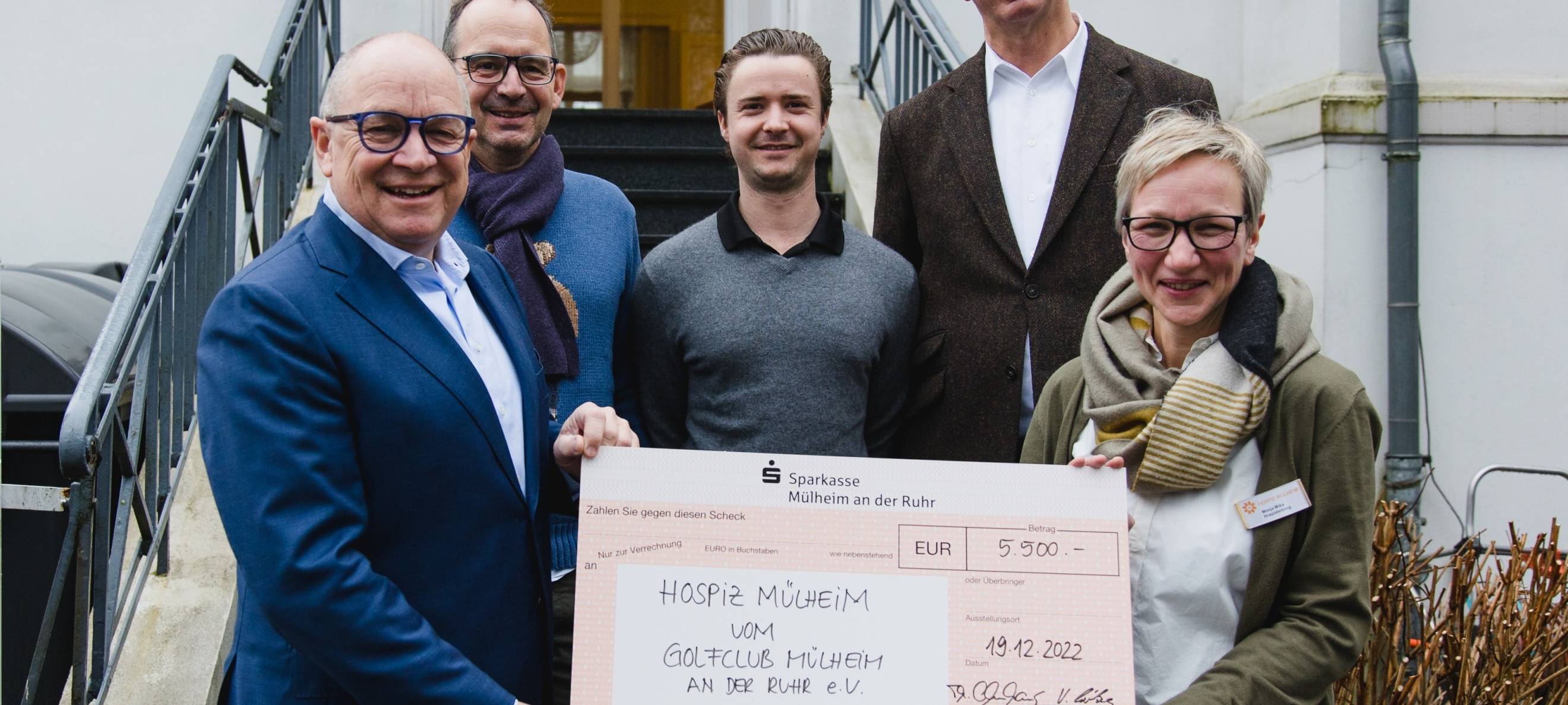 Golfclub unterstützt Hospiz-Arbeit