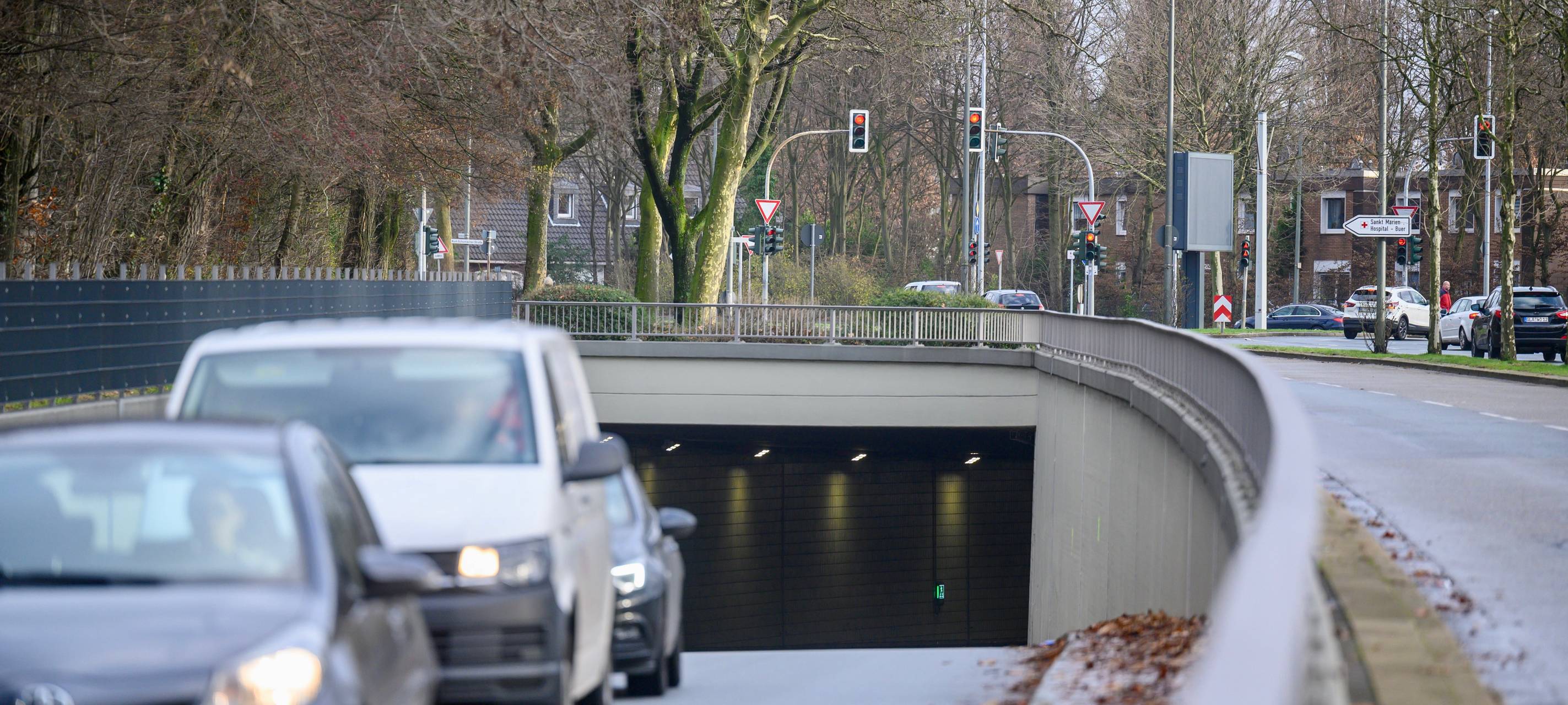 Steinwürfe am Vincketunnel in Gelsenkirchen: Zwei Festnahmen