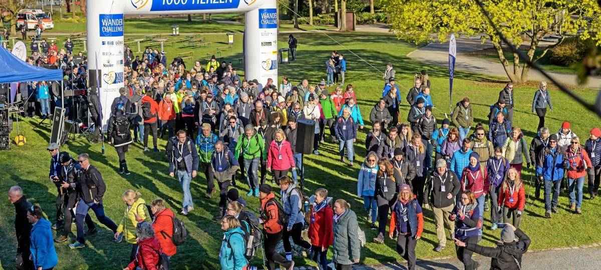 1000 Herzen Wander-Challenge sucht "guten Zweck"
