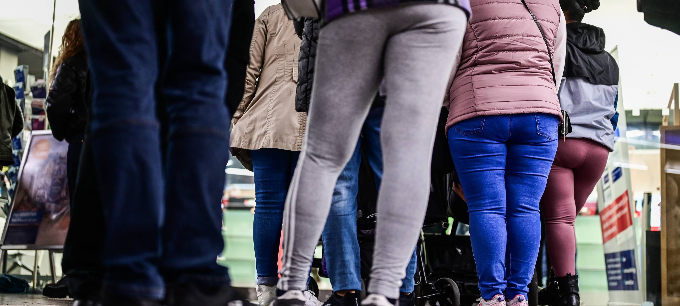 DeutschlandTicket-Premiere mit Warteschlangen