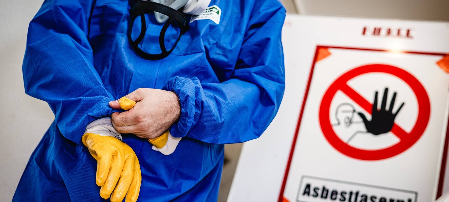 Asbest: Hälfte der Wohngebäude in Mülheim ist gefährdet