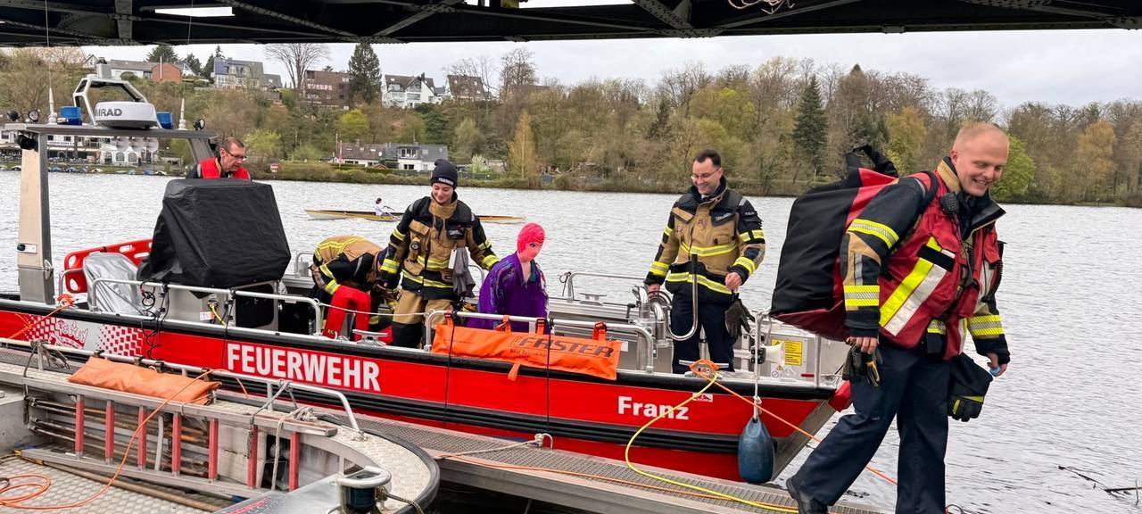 Großeinsatz wegen Gummipuppe