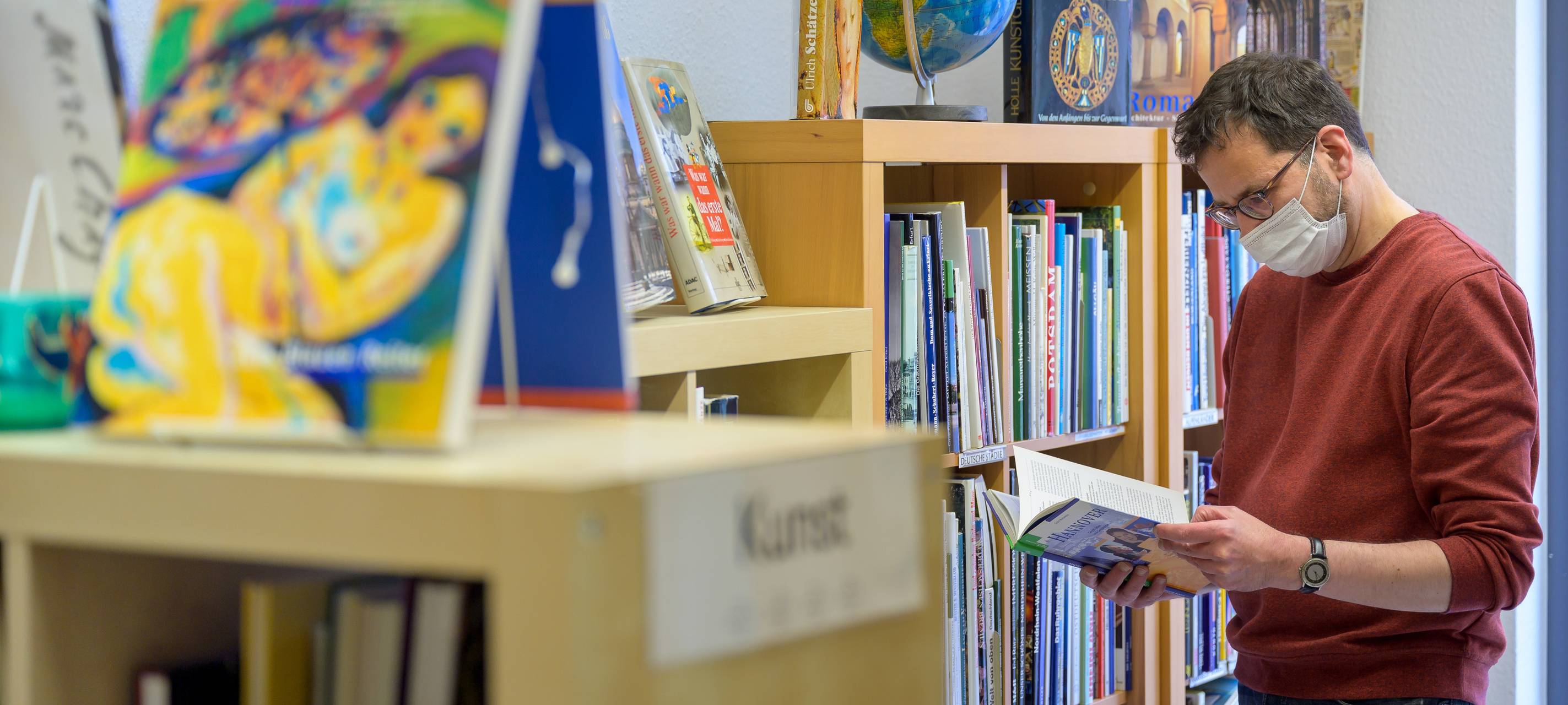 Schmökerstube lädt zum Stöbern ein