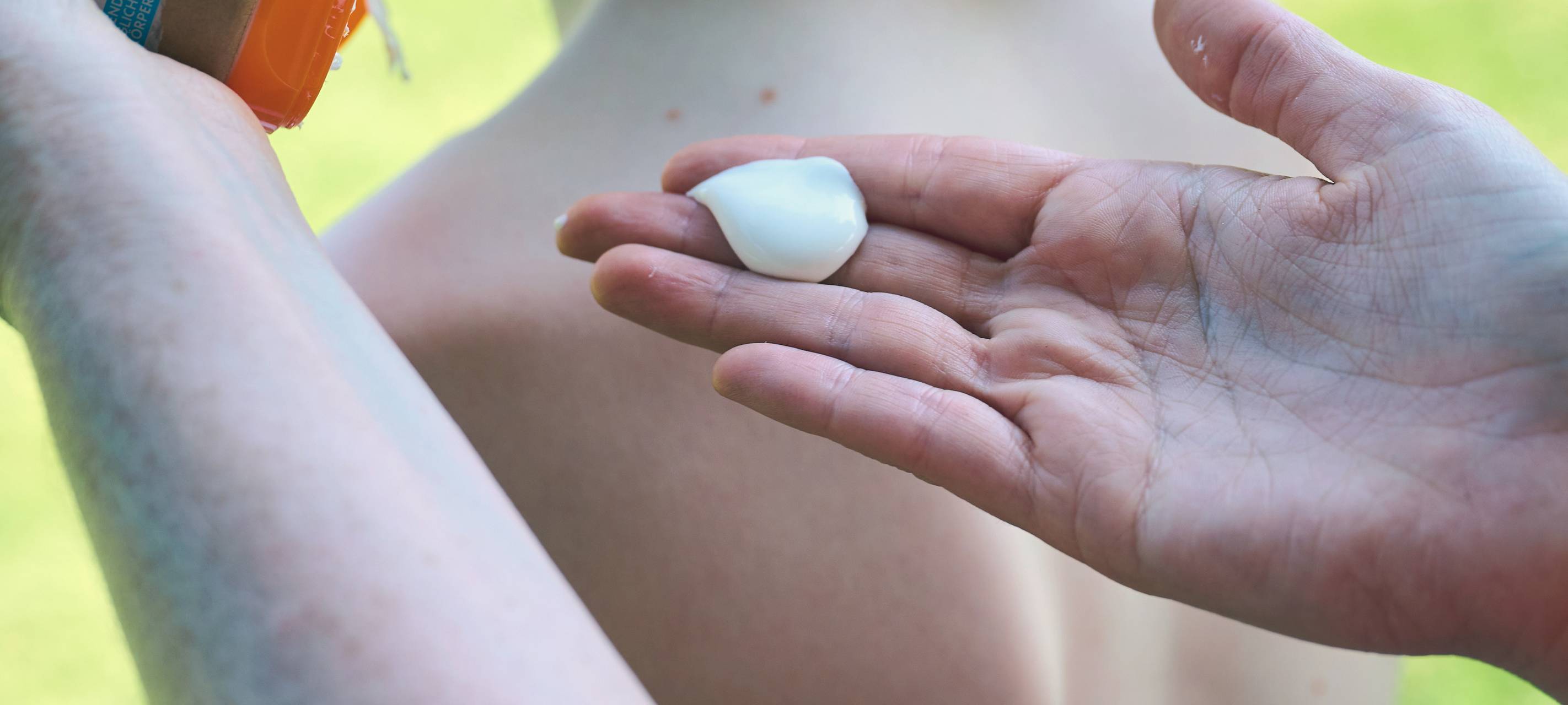 Sonnencreme-Mythen im Check: Was stimmt wirklich?