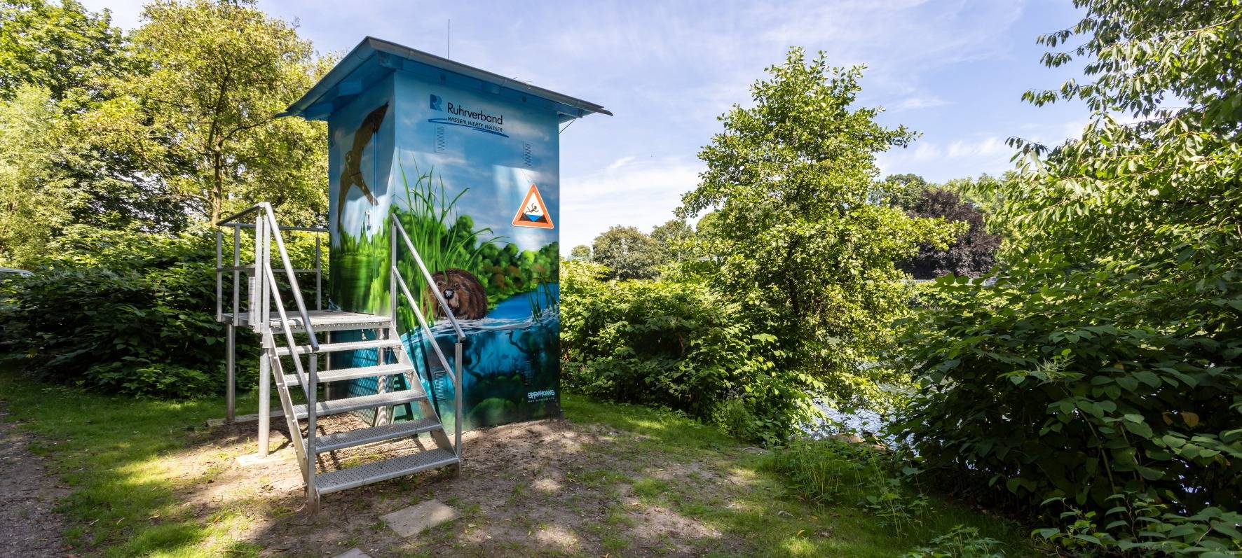 Neues Pegelhäuschen schützt vor Vandalen und Hochwasser