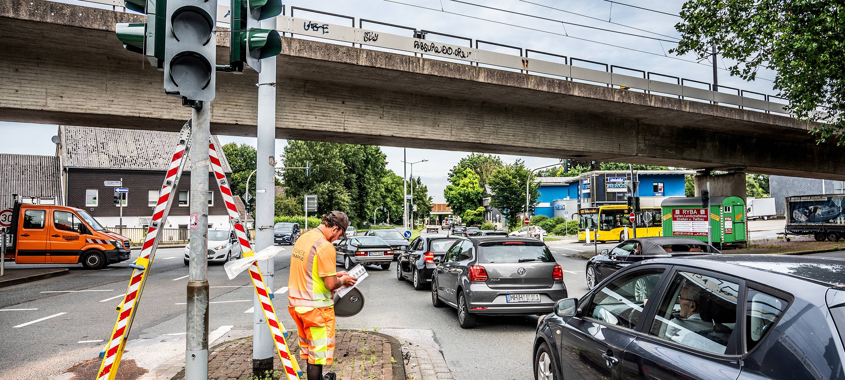 Kreuzungsampel in Heißen endlich repariert