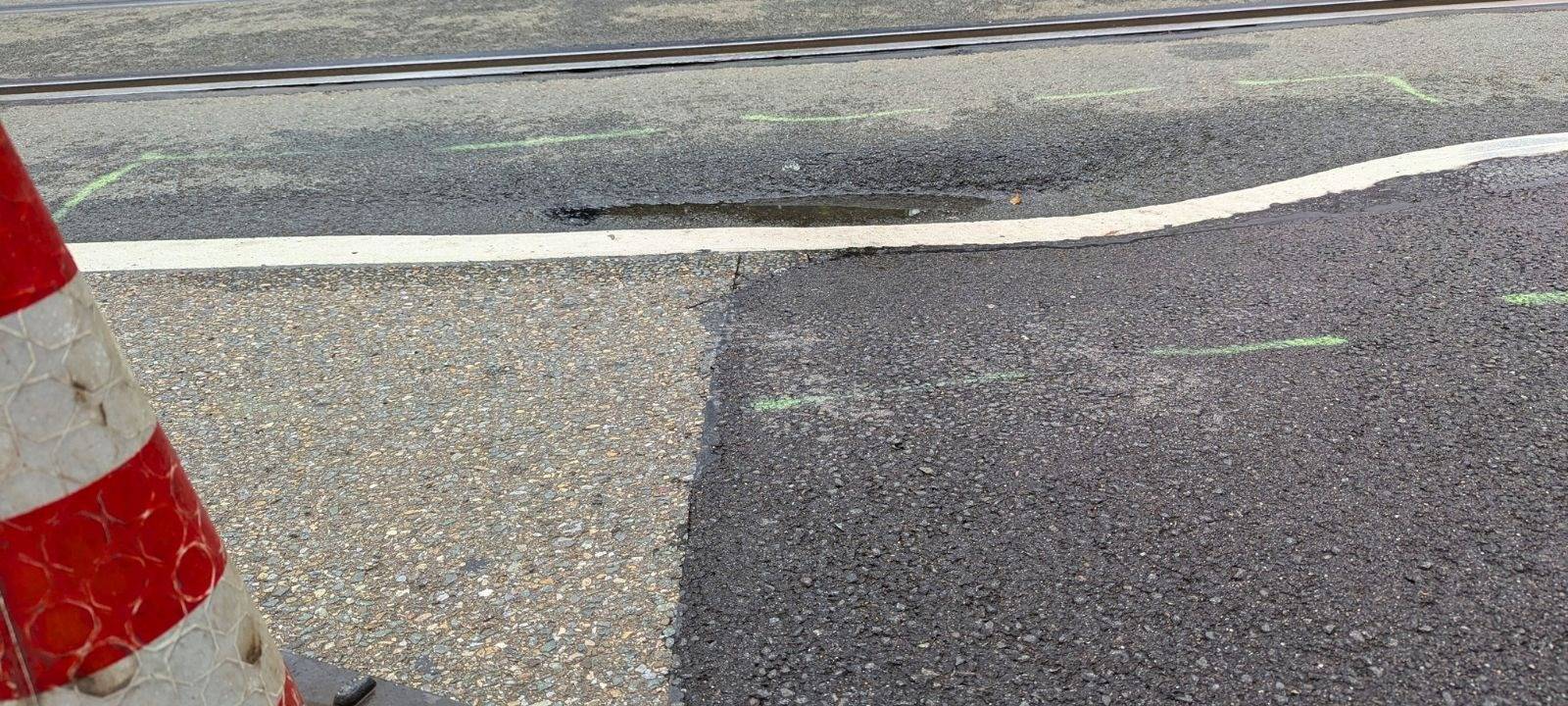 Aktienstraße abgesackt - Sperrung dauert länger